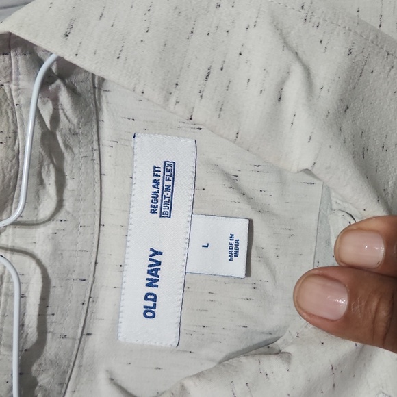 Old Navy Button-down Tan and gray speck shirt - Picture 3 of 3